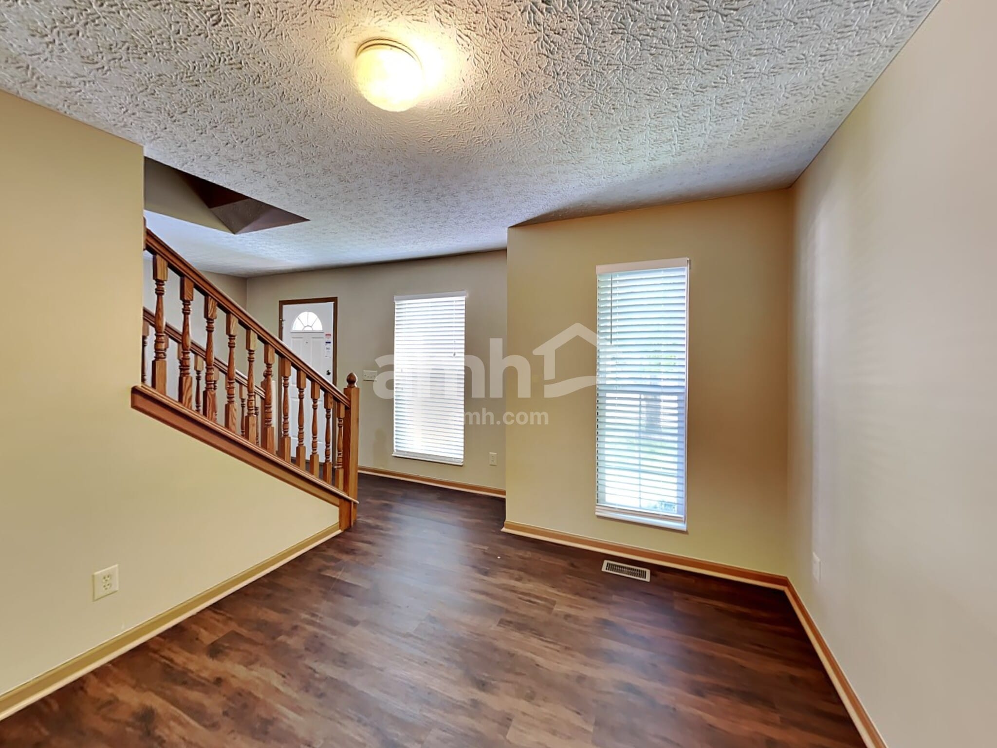 Building Photo - 1363 Wild Horse Dr