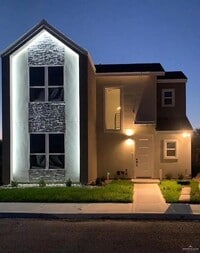 Building Photo - 5517 N Crown Point