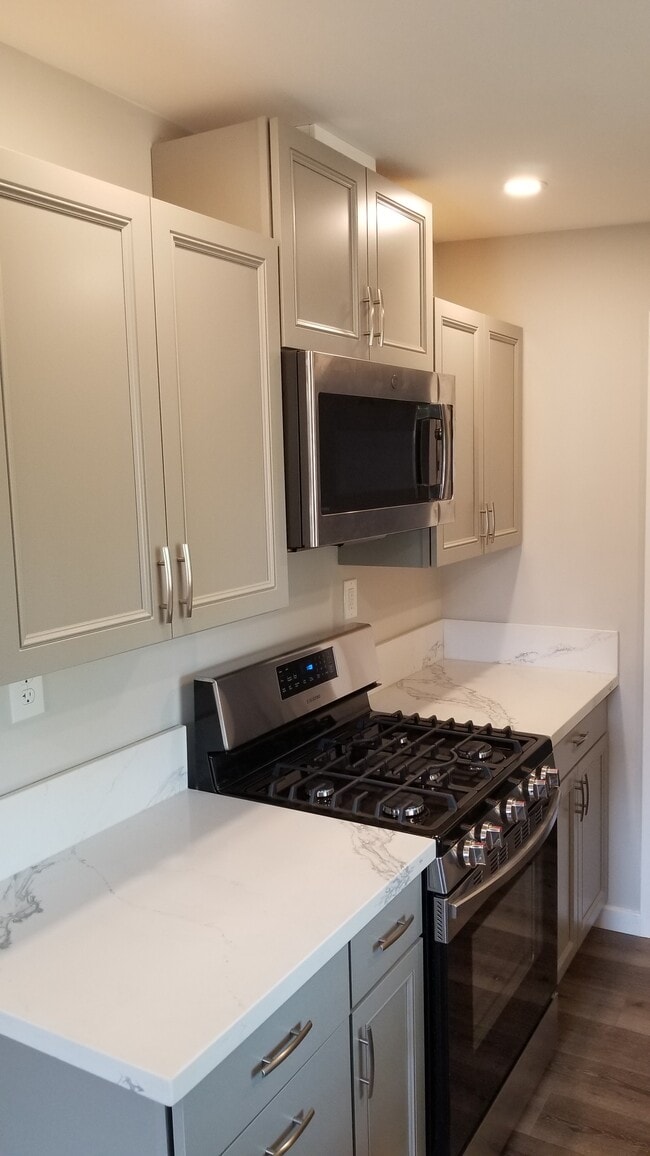 Building Photo - 1259 Taylor Ln