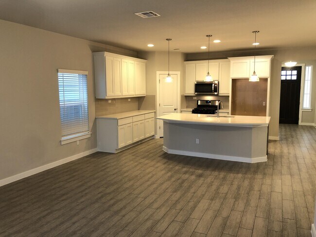 Building Photo - 212 Wild Sage Ln