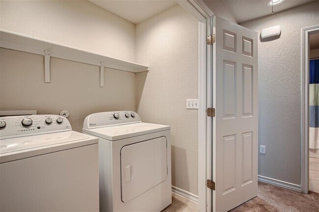 Building Photo - 1604 Los Olivios Wy