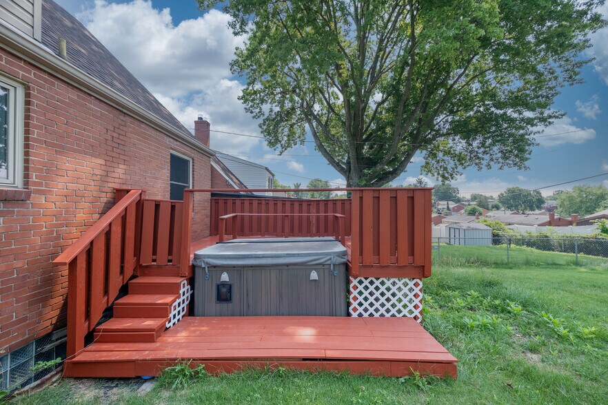 Building Photo - 445 Jenne Dr