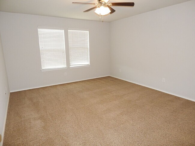 Building Photo - Spacious Updated Home in Spring Meadows Near Vernon Elementary with Tankless Water Heater and Com...