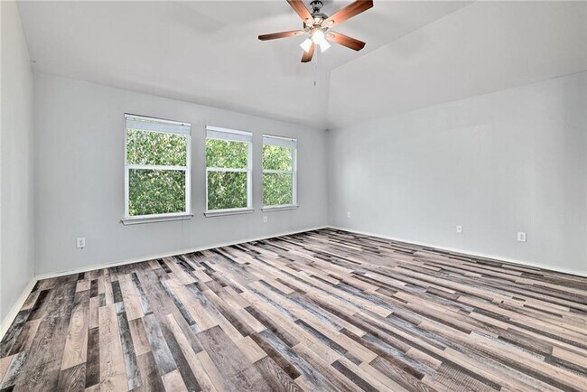 Building Photo - 2049 Rachel Ln