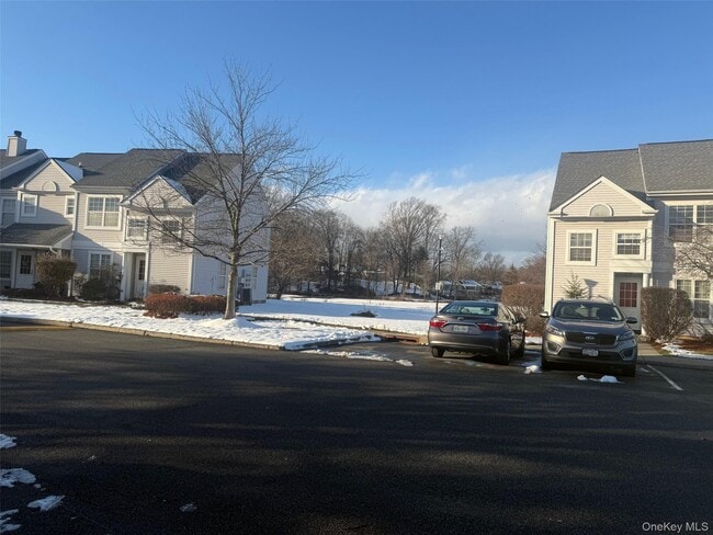 Building Photo - 10 Kensington Way