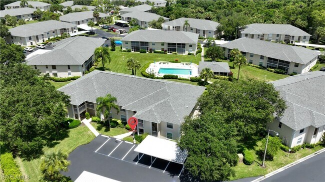 Building Photo - 600 Squire Cir