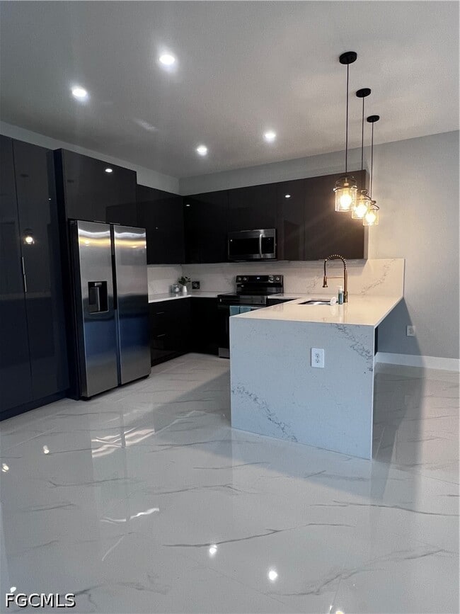 Building Photo - 3311 42nd St SW