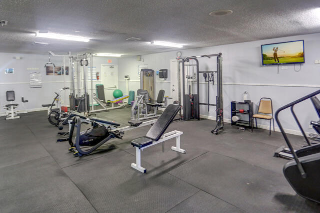 Building Photo - 235 Golden River Dr