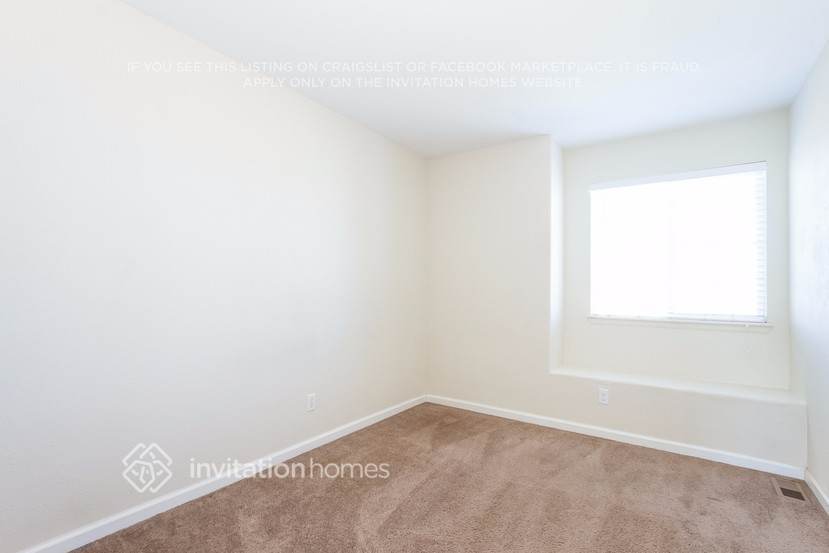Building Photo - 11904 Kearney Cir