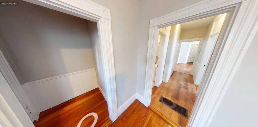 Building Photo - 66 Spring St