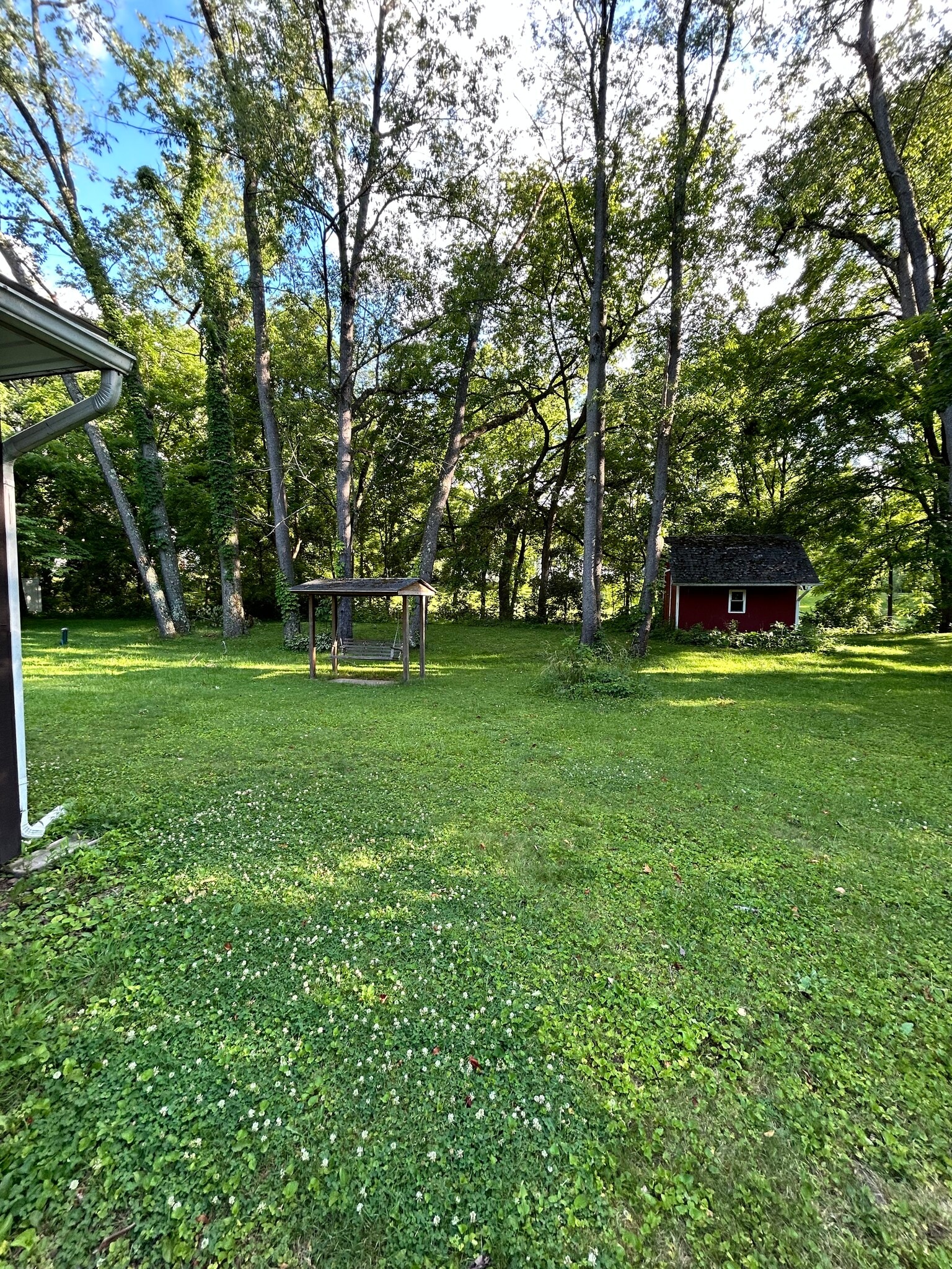 Building Photo - 3594 Brookside Rd