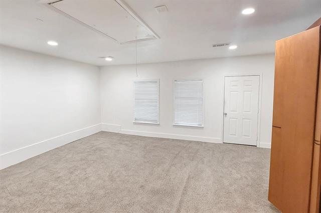 Building Photo - 2646 Heatherwood Dr