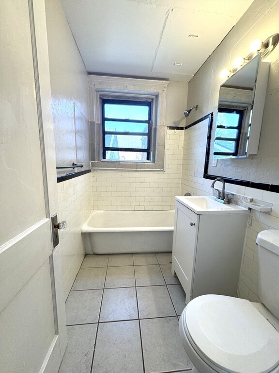 Building Photo - 15 Huss Ct
