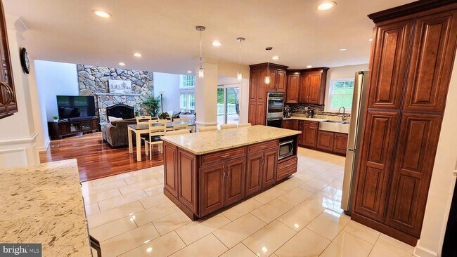 Building Photo - 5503 Chestermill Ct