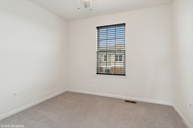 Building Photo - 4465 Monroe Ct