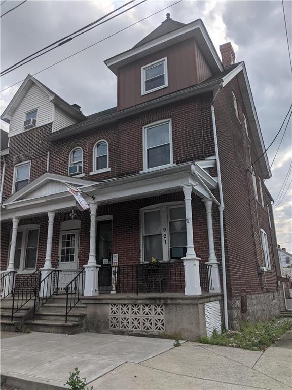 Building Photo - 921 High St