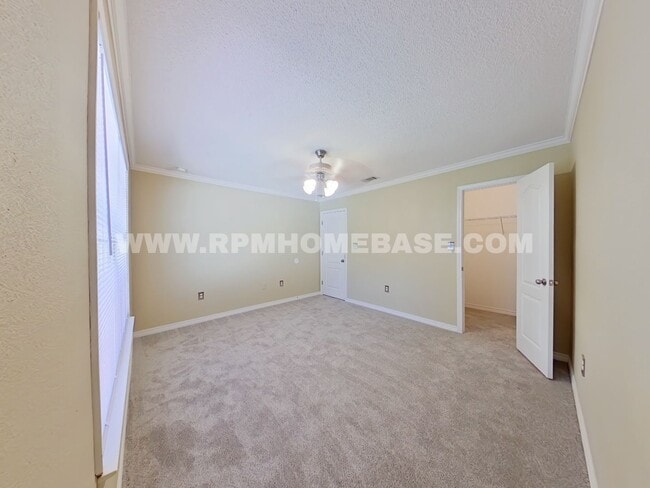 Building Photo - Beautiful Home with New Appliances in Quie...
