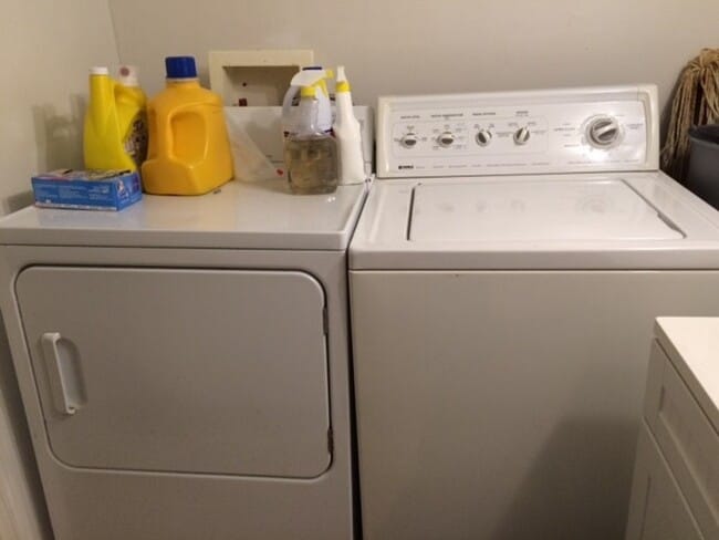 Laundry - 2873 White Oak Dr