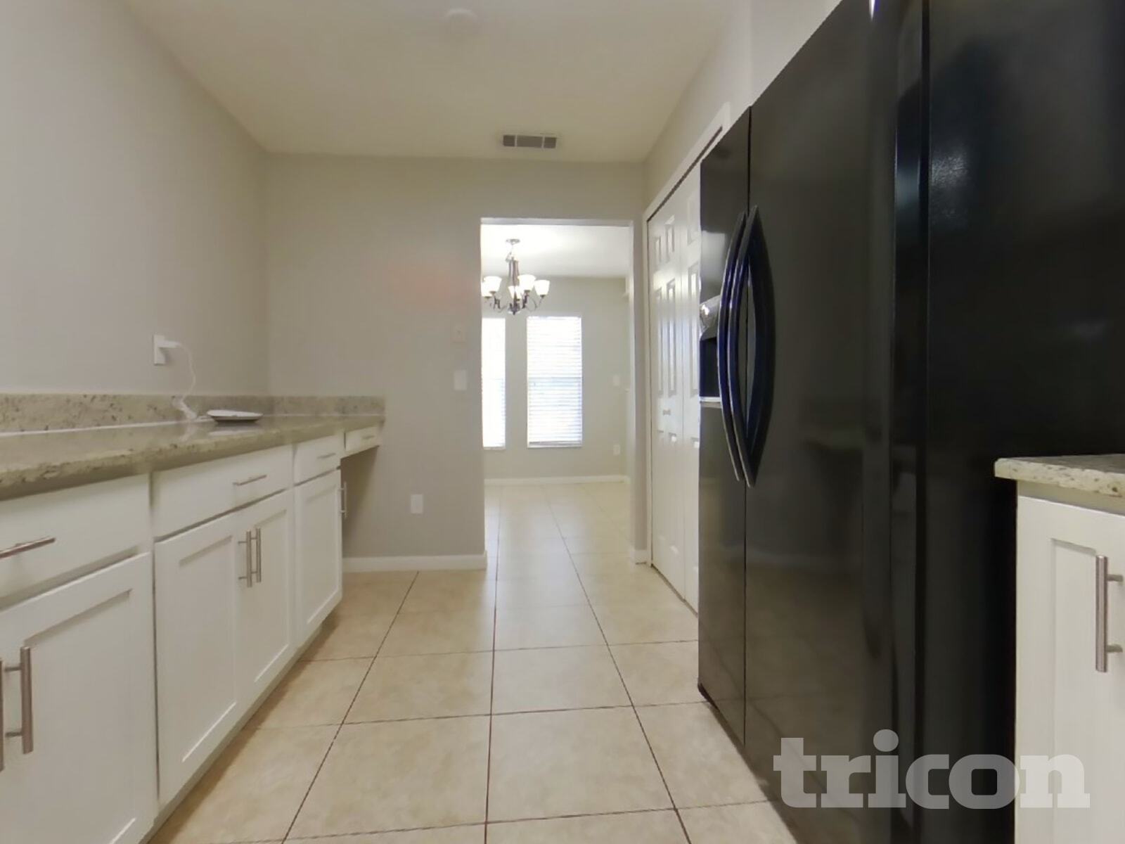 Building Photo - 802 Gullberry Ln