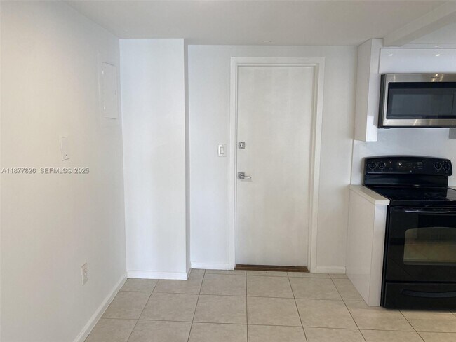 Building Photo - 199 Ocean Ln Dr