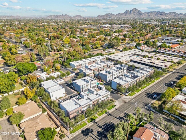 Building Photo - 240 W Missouri Ave