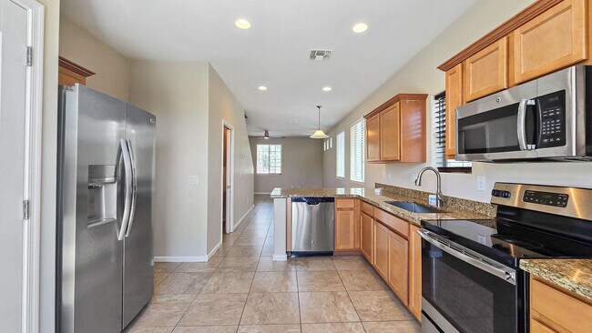 Building Photo - 10353 W Monterosa Ave