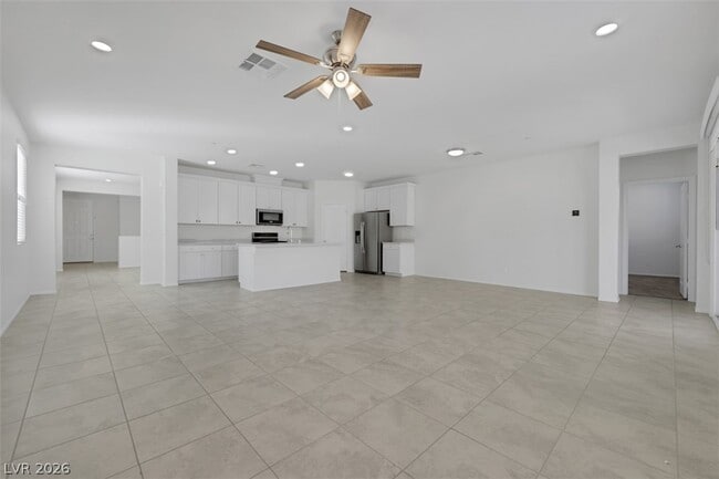 Building Photo - 2720 Alta Vista St