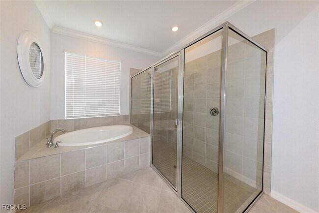 Building Photo - 3983 E Hampton Cir