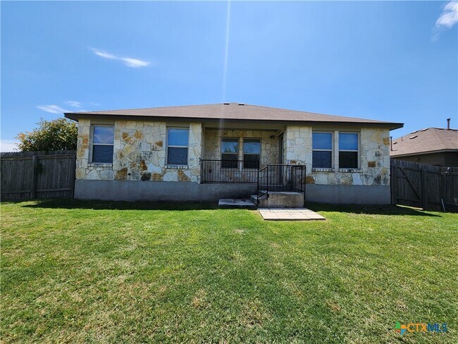 Building Photo - 2599 Diamondback Trail