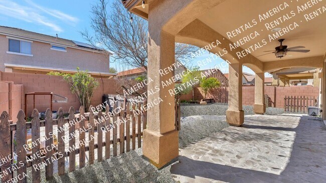 Building Photo - 14426 S Camino El Galan