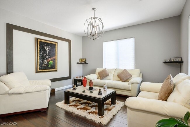 Building Photo - 2589 Chateau Clermont St