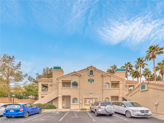 Primary Photo - 2251 Wigwam Pkwy