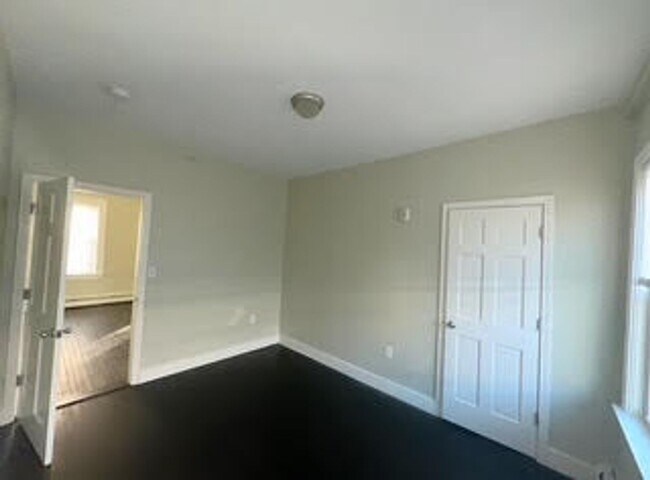 Building Photo - 51 Arlington St