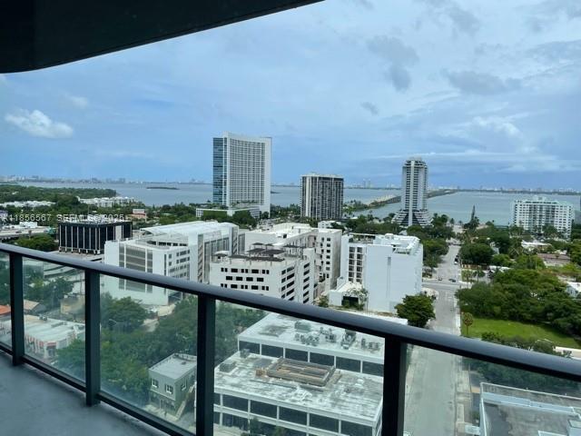 Building Photo - 121 NE 34th St