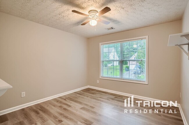 Building Photo - 1593 Great Shoals Cir SE