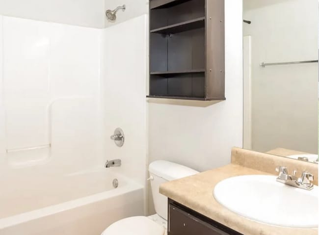 Building Photo - 15426 Mill Valley Dr