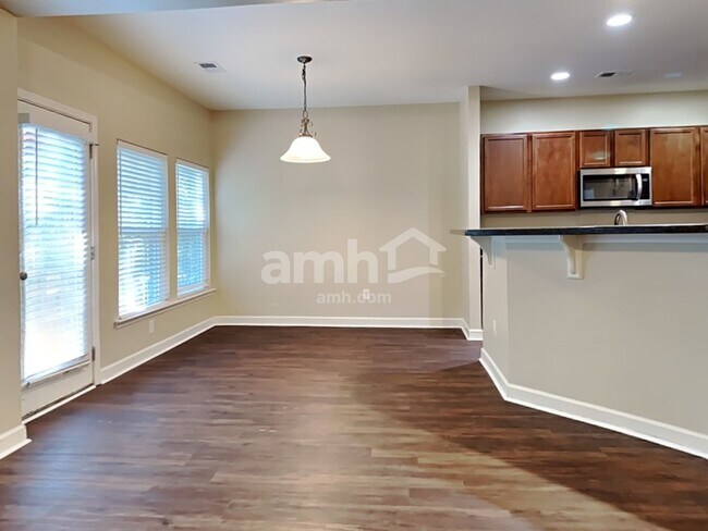 Building Photo - 120 Maywood Drive