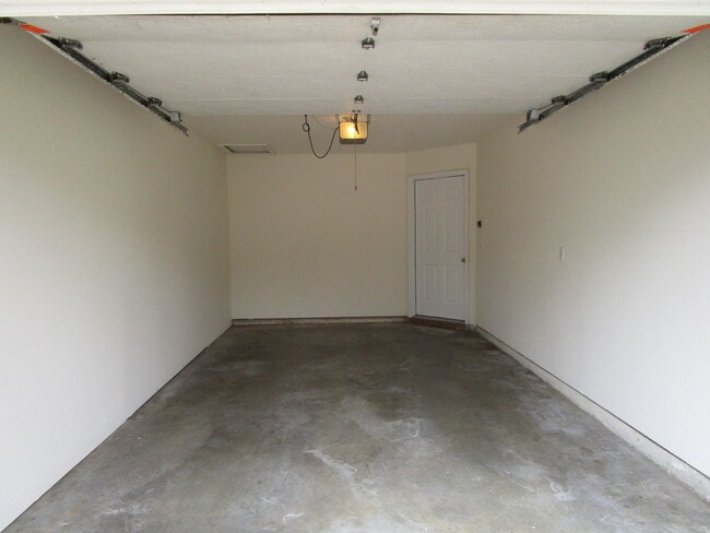 Building Photo - 4404 W Jeana Ct