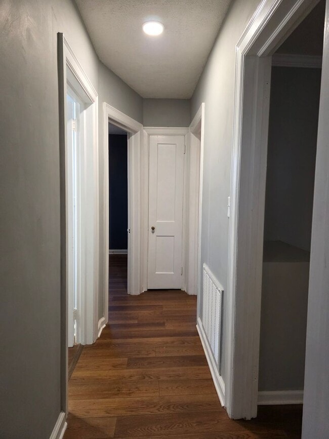 Building Photo - 116 Sixth Avenue