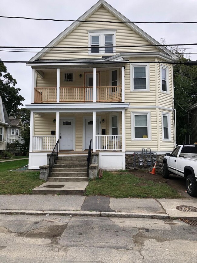 Building Photo - Large 3 bed in Waltham