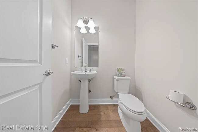 Building Photo - 3107 Millbury Ln