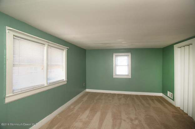 Building Photo - 948 Adelphia Rd