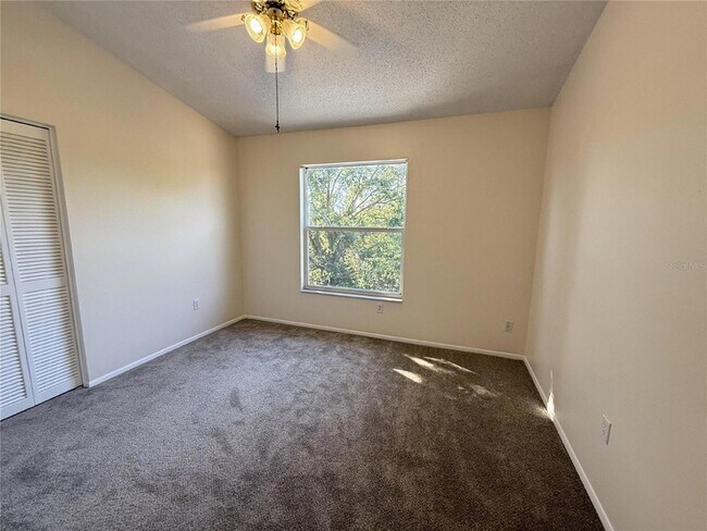 Building Photo - 12653 Longcrest Dr
