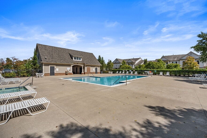 Building Photo - 17200 Addington Dr