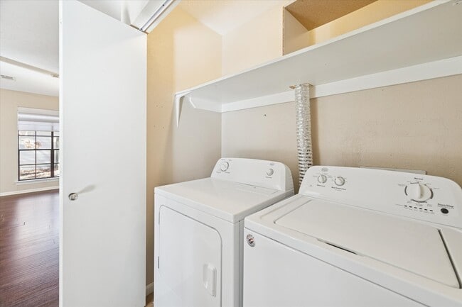 Building Photo - 22 Camberwell Ct