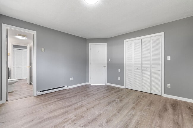 Building Photo - 8 Burma Rd