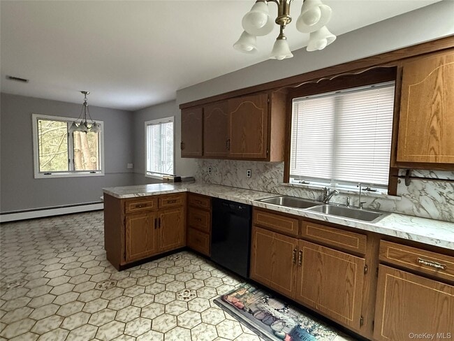 Building Photo - 1926 Midlane Rd