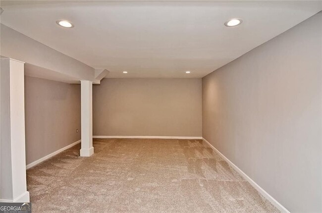 Building Photo - 86 Regency Way SE