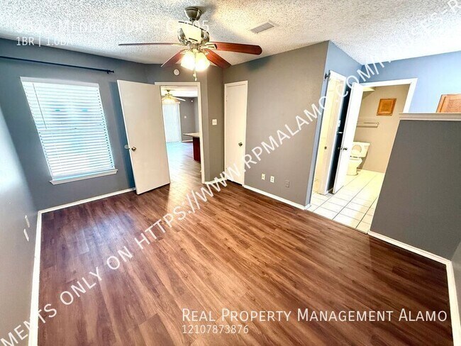 Building Photo - 5322 Medical Dr