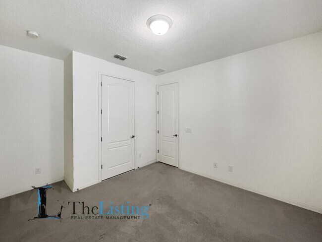 Building Photo - 14359 Shocklach Dr